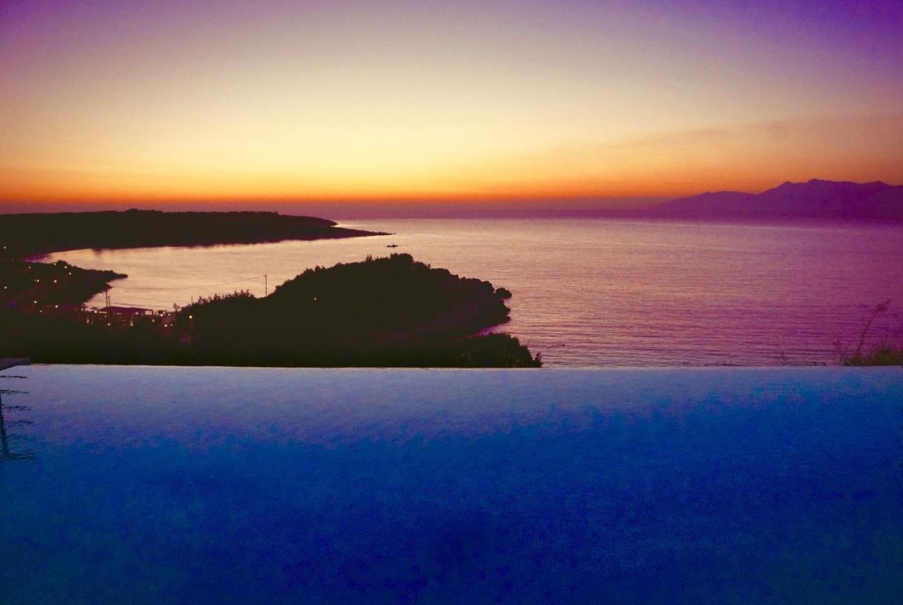 Beachfront Villa Seasun By Posarellivillas Agios Spyridon  Exterior foto