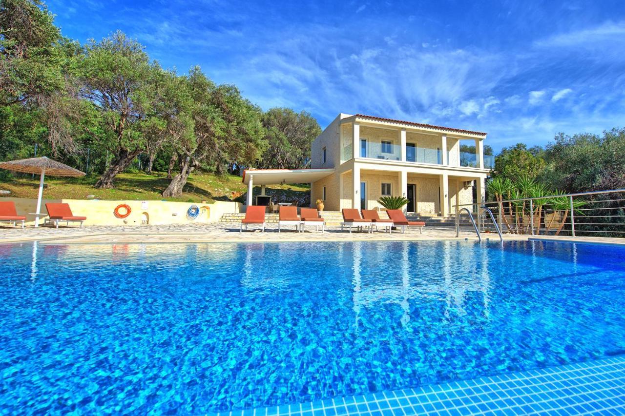 Beachfront Villa Seasun By Posarellivillas Agios Spyridon  Exterior foto
